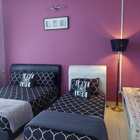 E&A Homestay Klia/ Sepang/ Nilai 외부 사진