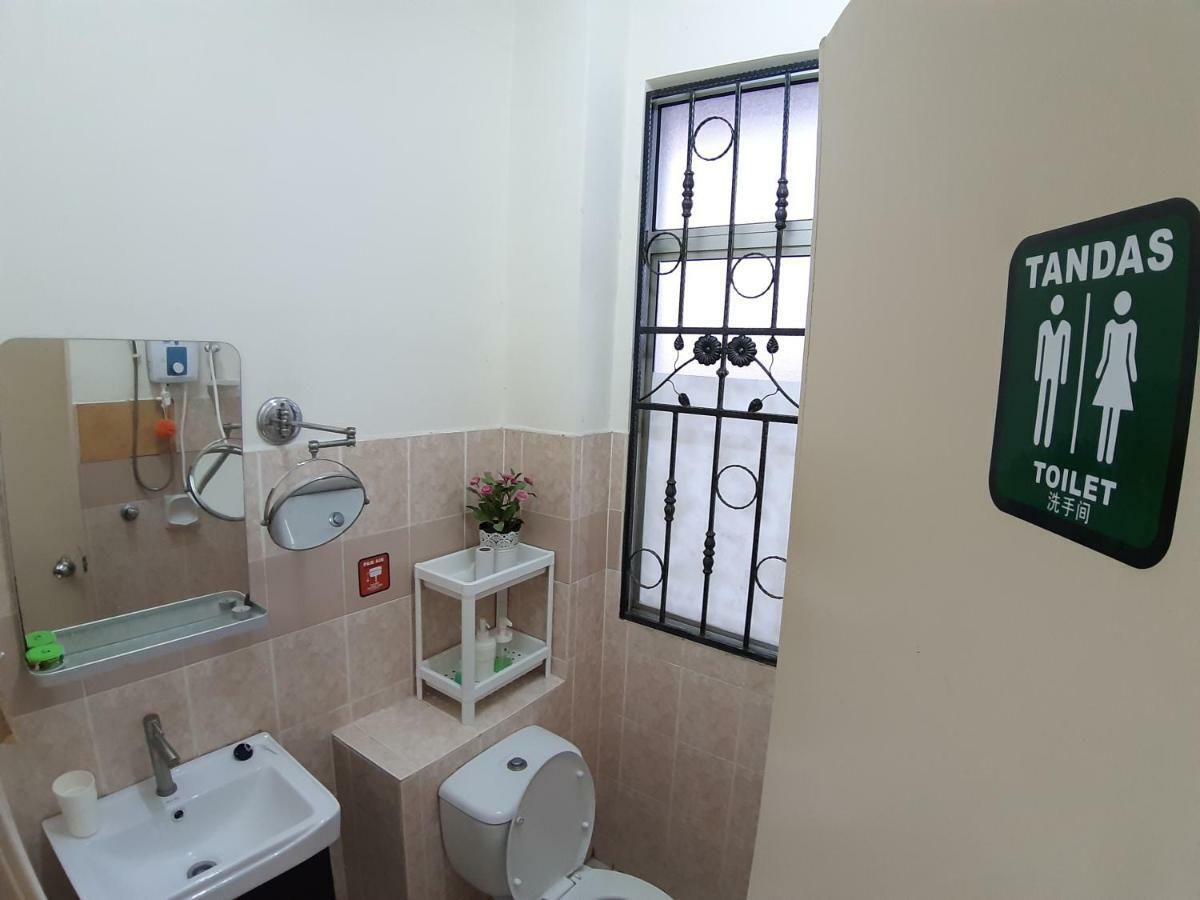 E&A Homestay Klia/ Sepang/ Nilai 외부 사진